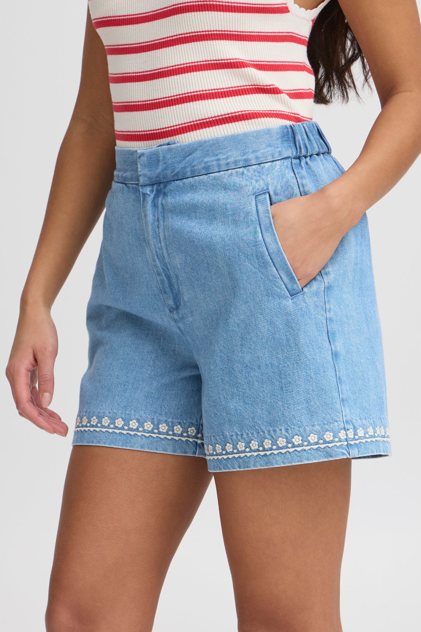 Atelier Reve short bloemetjes