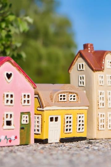 Ib laursen huisje geel met witte deur