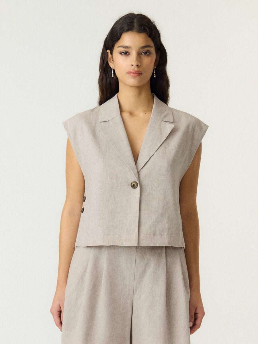 YAS YASUSUMA SHORT LINNEN BLEND WAISTCOAT
