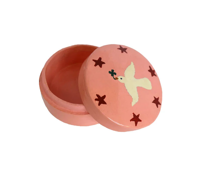 All the luck around the world - medium doosje roze met witte duif
