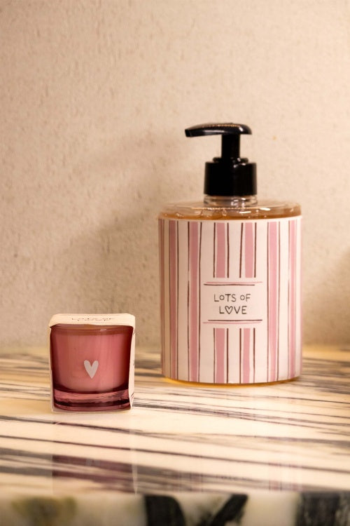 Zusss scented candle in wrap lots of love