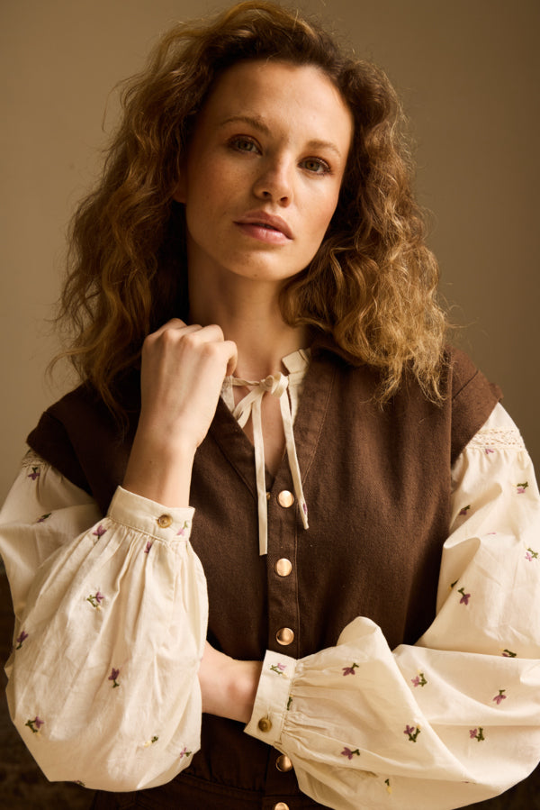 Aterlier Reve blouse geborduurd IRSALLY