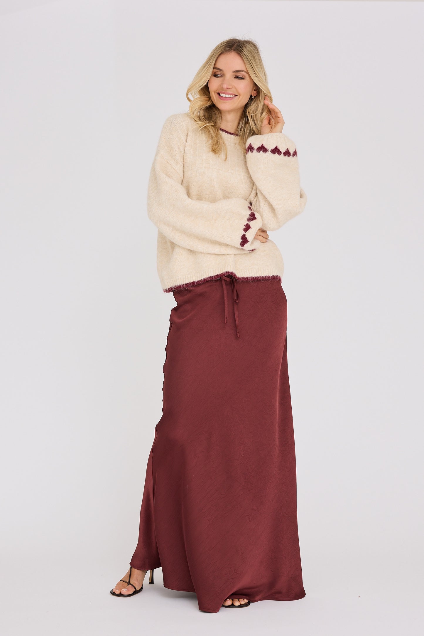 A-VIEW heart new knit pull over