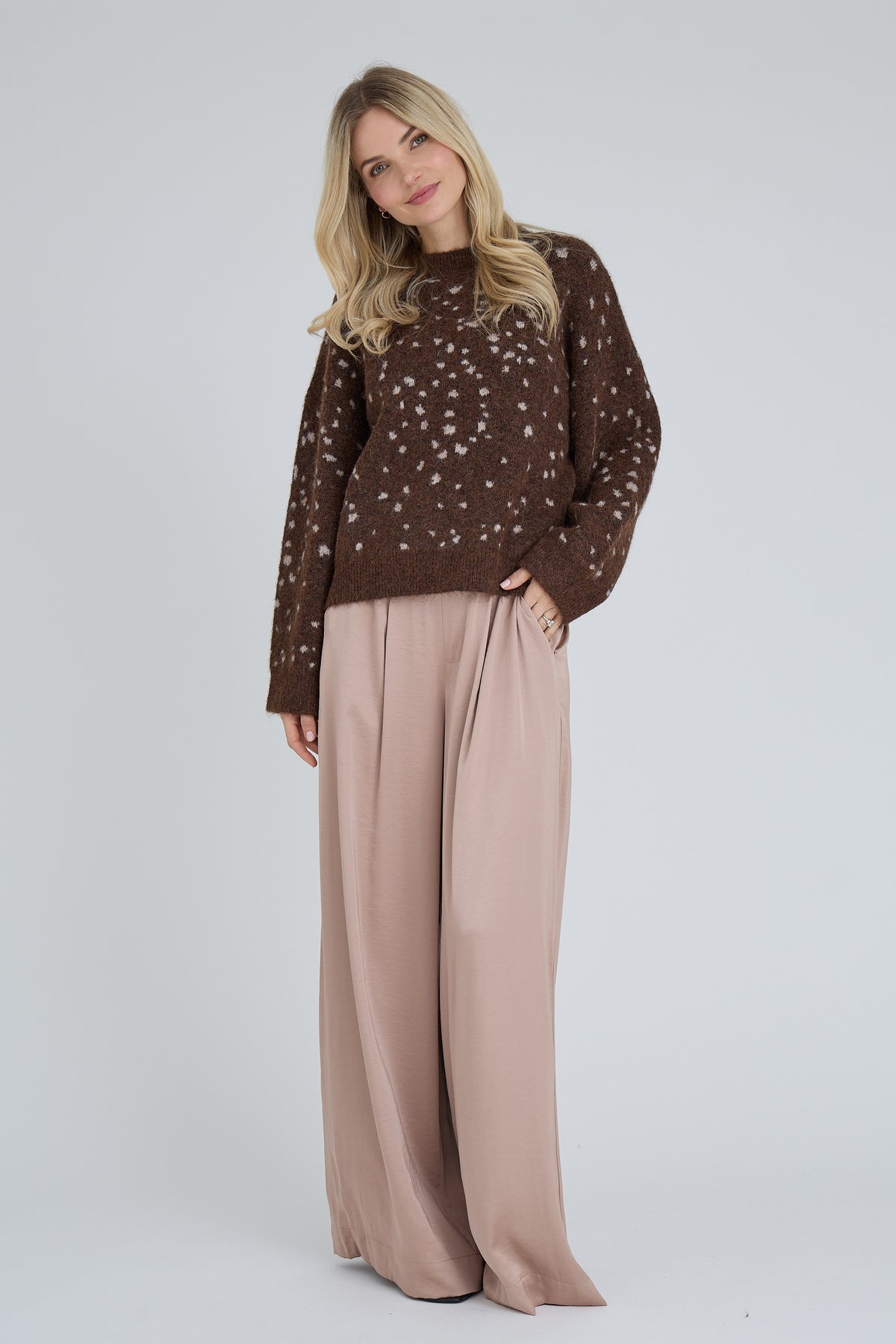A-view deer knit pullover bruin zand