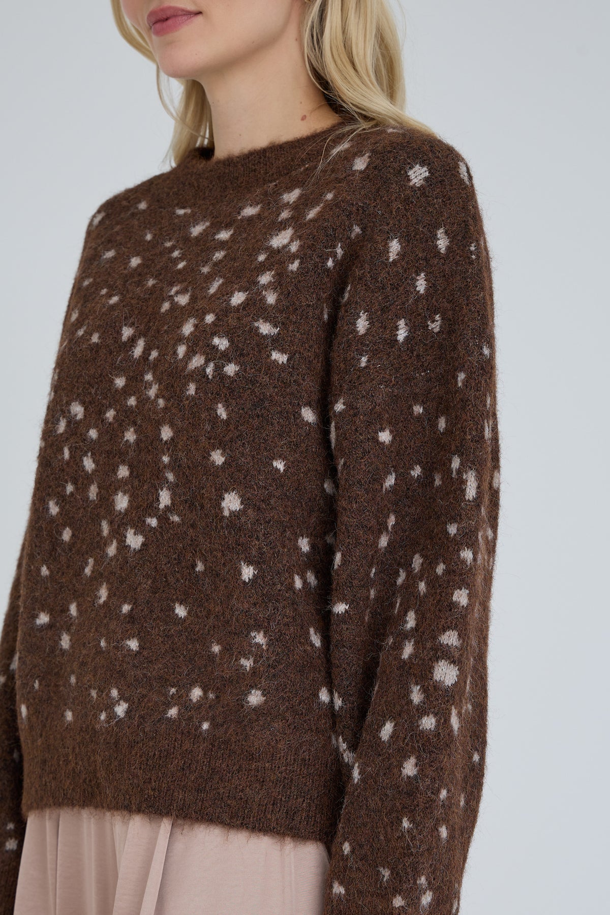 A-view deer knit pullover bruin zand