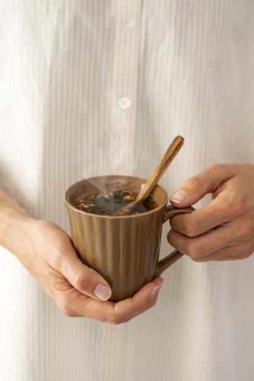 Ib Laursen Mug grooves Mynte Hazelnut