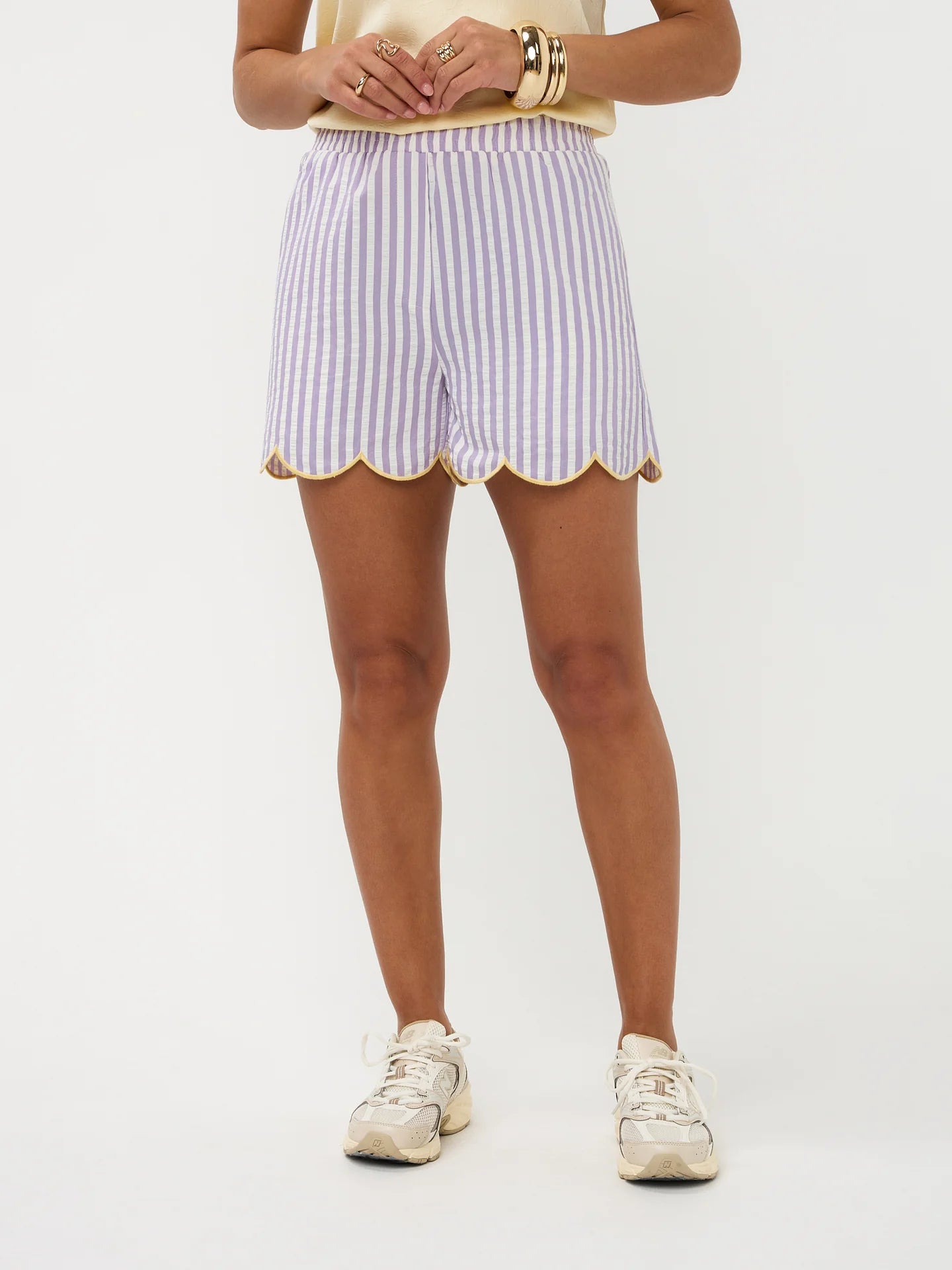 Ydence Short Nena Lilac