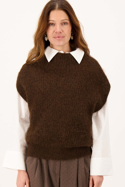 Zusss chunky sleeveless turtleneck sweater