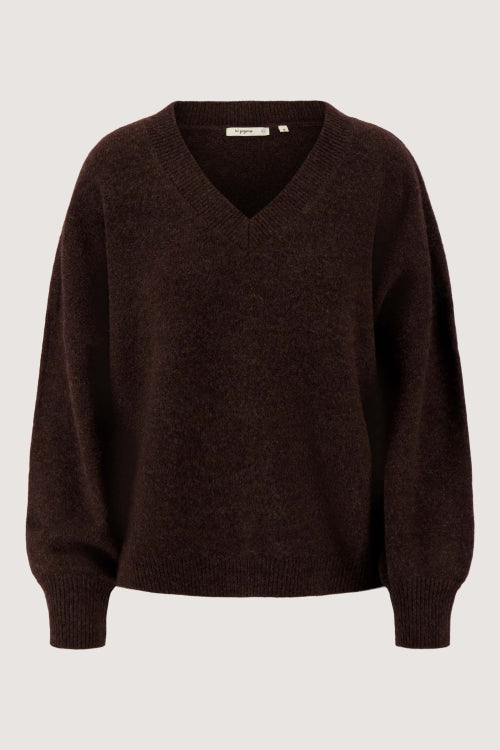 Zusss long V-neck sweater with heart