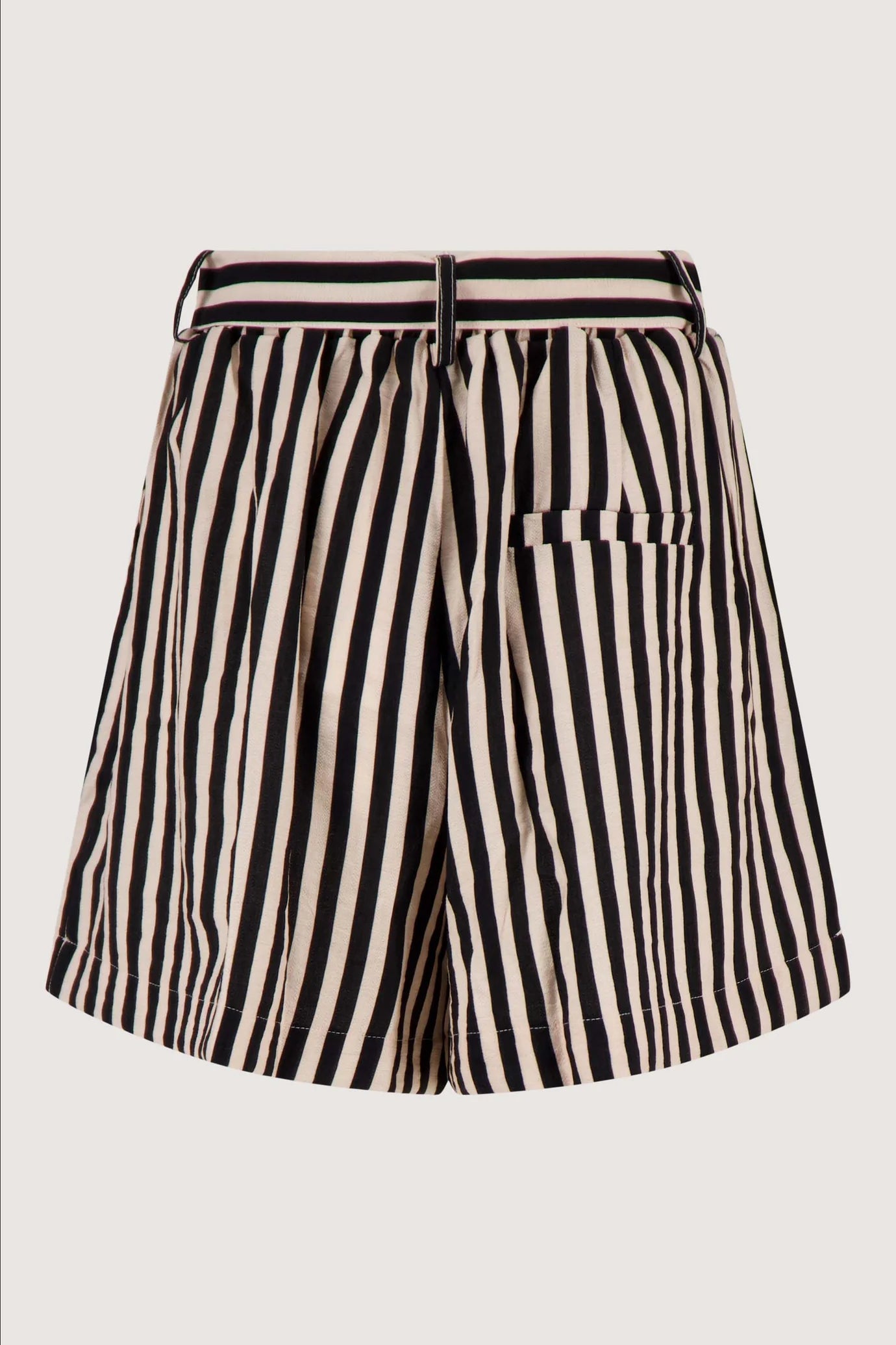 Zusss streep short met riem